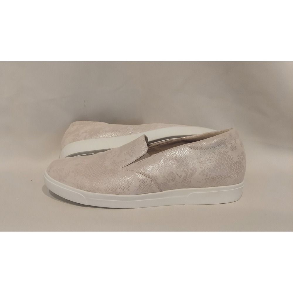 Munro Womens Lennox White Snake Print Suede Sneakers Loafers Flats Size 11 NWOT